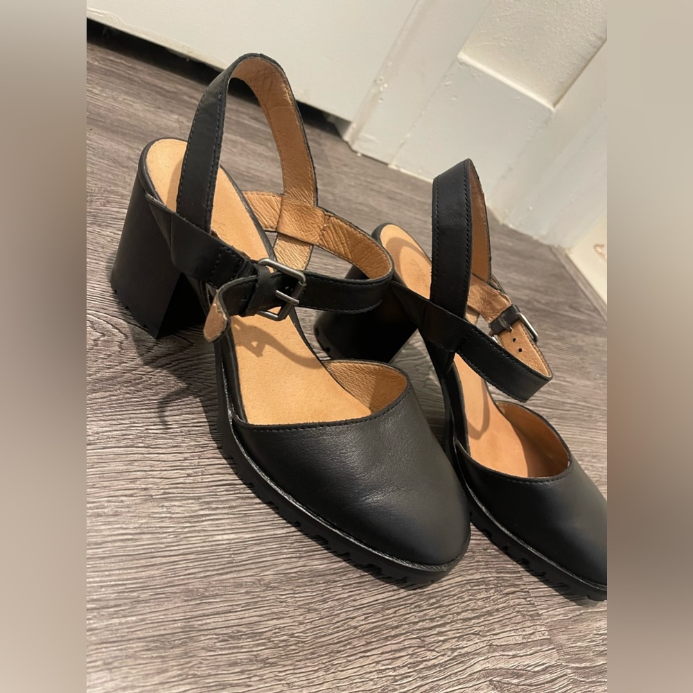 Madewell Lug-sole Mary Janes size 8.5